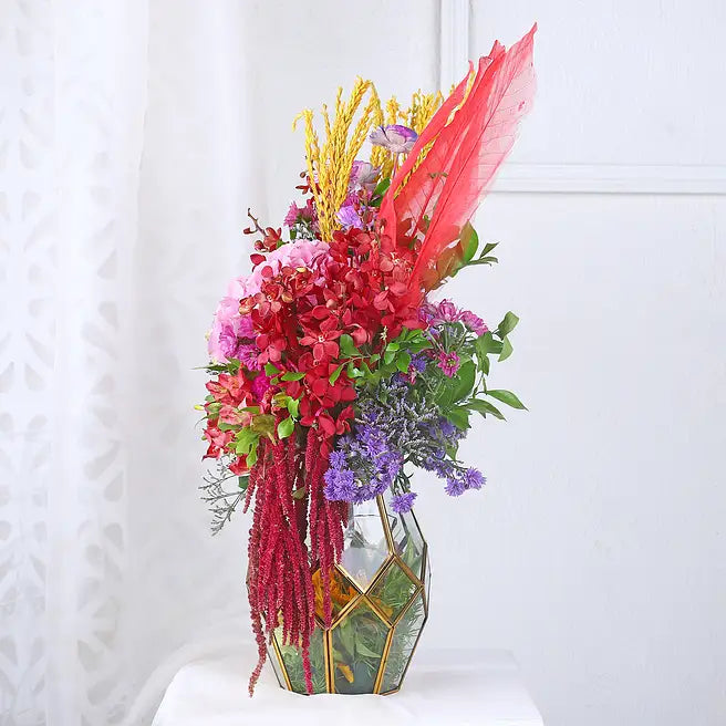 Florzo vase and box arrangement collection