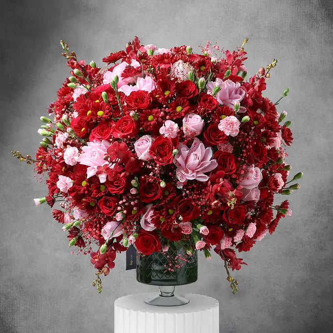 Florzo luxury floral arrangement